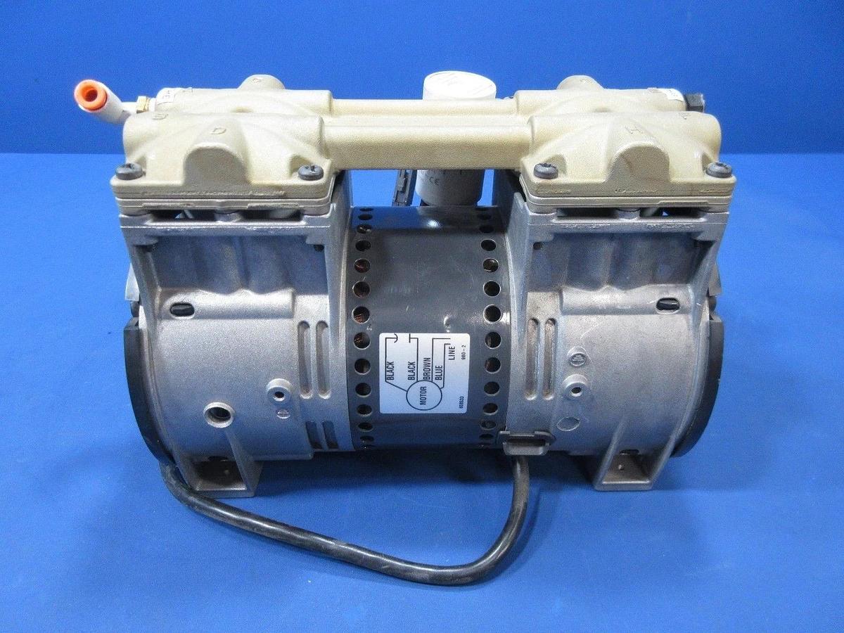 Used Rietschle Thomas A2688VEF22-A02 Pneumatic Pump Used Working