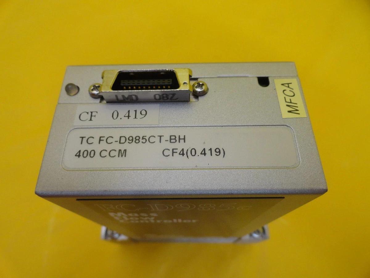 Used Aera TC FC-D985CT-BH Mass Flow Controller FC-D985c 400 CCM CF4(0.419) Used