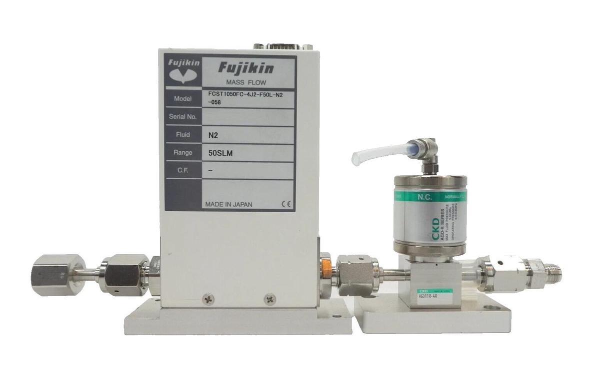 Used Fujikin FCST1050FC-4J2-F50L-N2-058 Mass Flow Controller MFC CKD AGD11R-4R Spare
