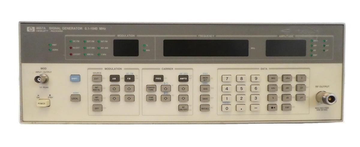 Used HP Hewlett-Packard 8657A Signal Generator 0.1-1040 MHz Agilent Spare Surplus