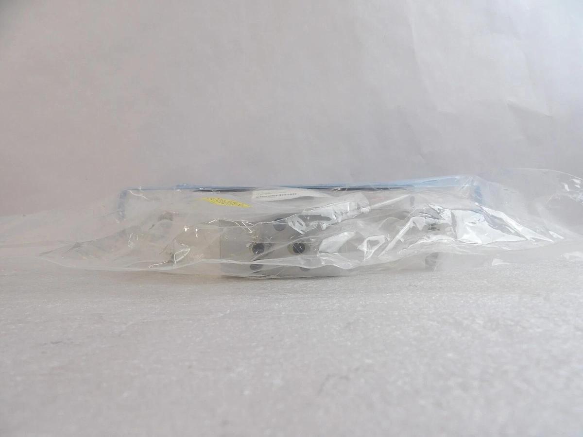 VAT 0340X-CA24-BMK2 Rectangular Insert MONOVAT Slit Valve AMAT 3870-05674 New