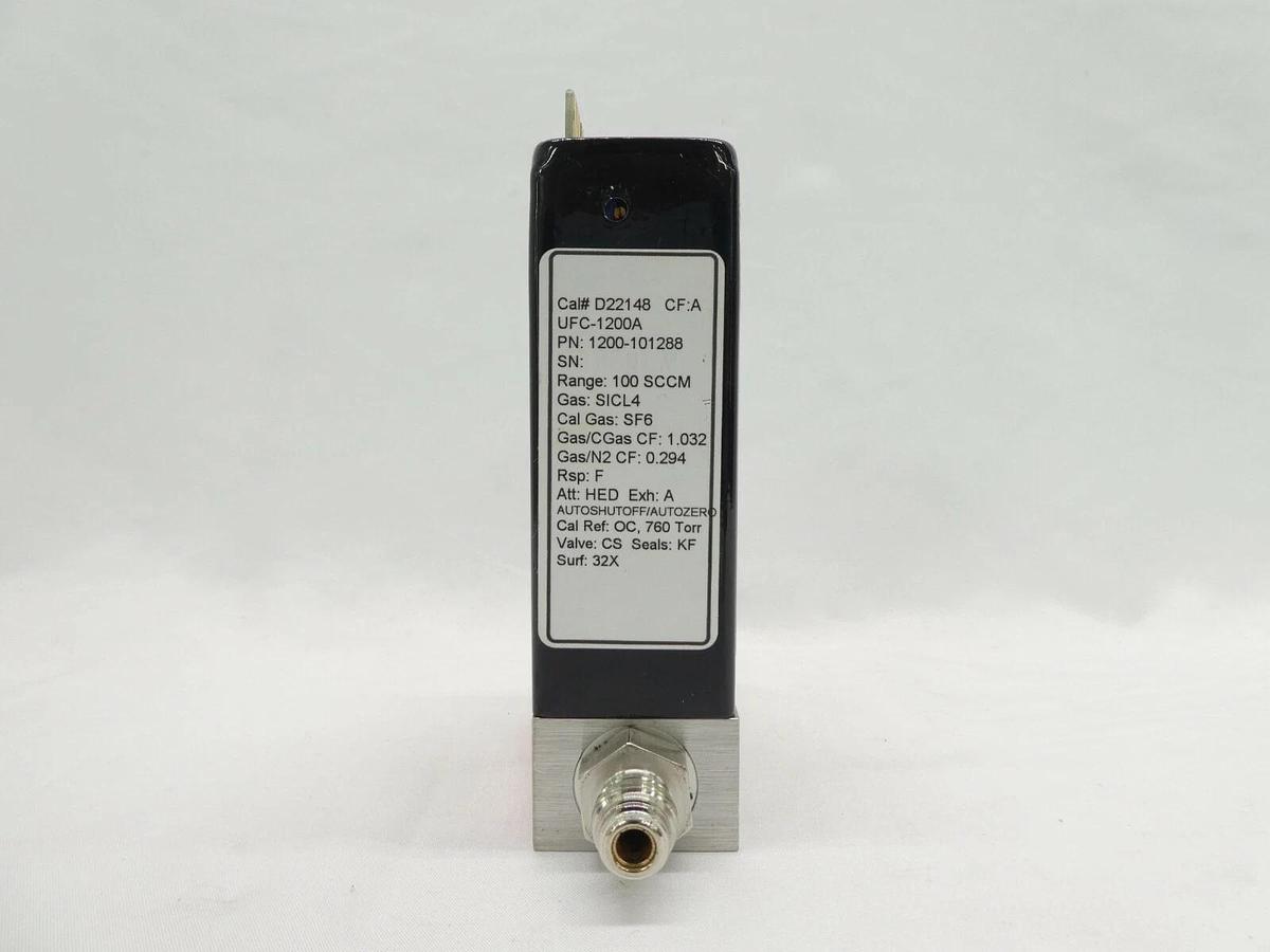 Used UNIT Instruments 1200-101288 Mass Flow Controller MFC UFC-1200A 100 SCCM SiCl4
