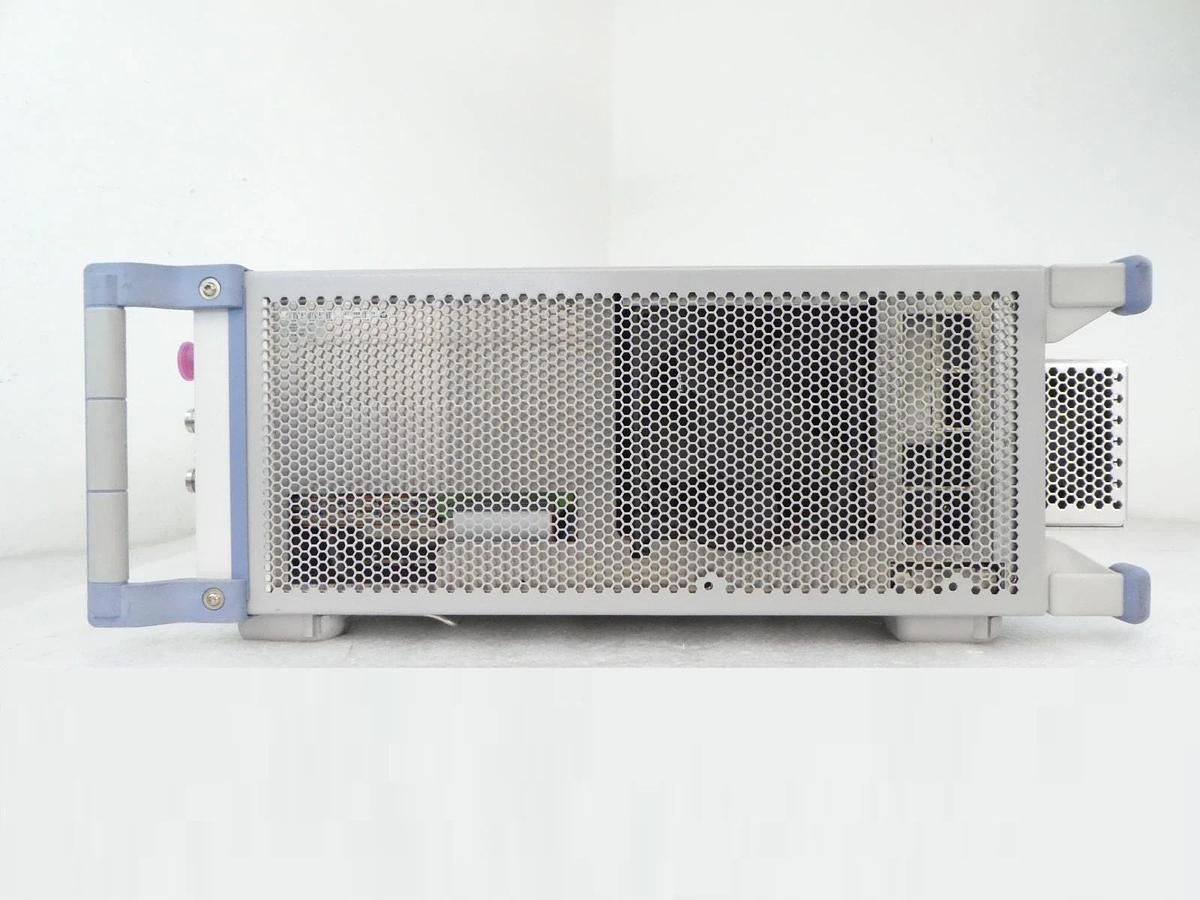Used Rohde & Schwarz 1201.0002K50 Wideband Radio Comm Tester CMW 500 V 3.5.131