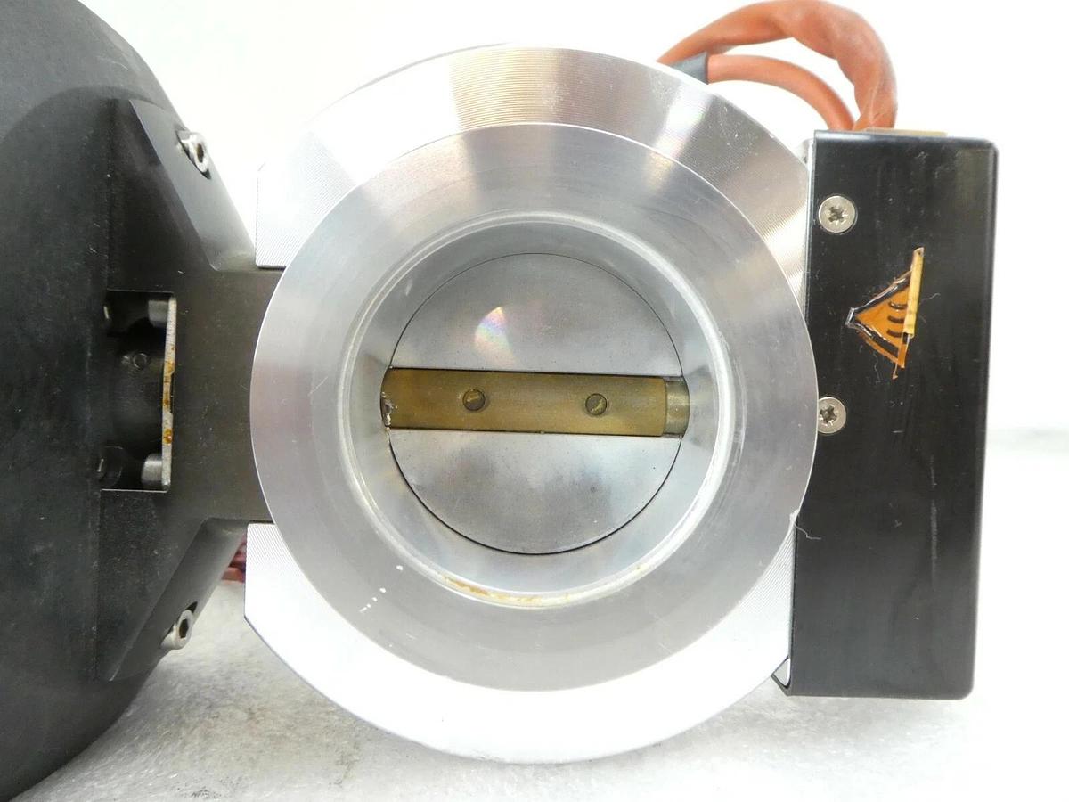 Used VAT 61234-KAGQ-BFT1 Butterfly Valve Control System Series 612 AMAT Scuffed Spare