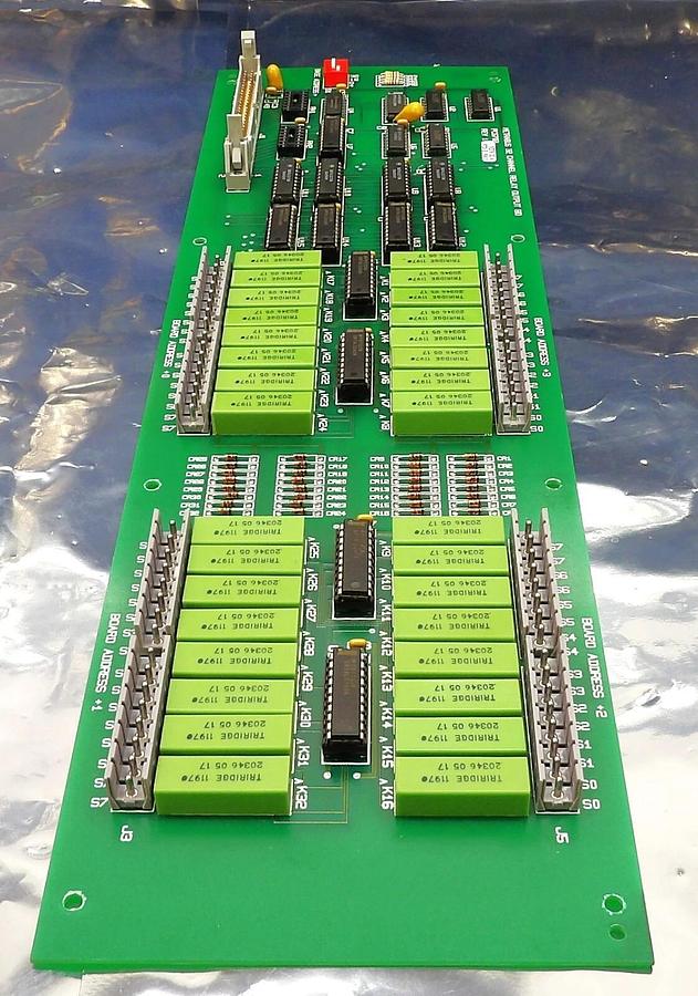 Used Metrabus PC6702 32 Channel Relay Output PCB Board 820-10736-000-H Working