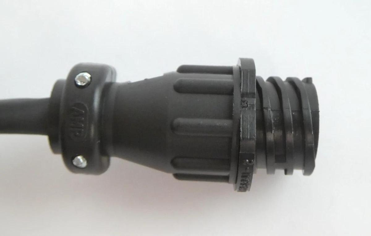 Sanyo Denki R2AAB8100FCP11M AC Servo Motor SANMOTION R New Surplus