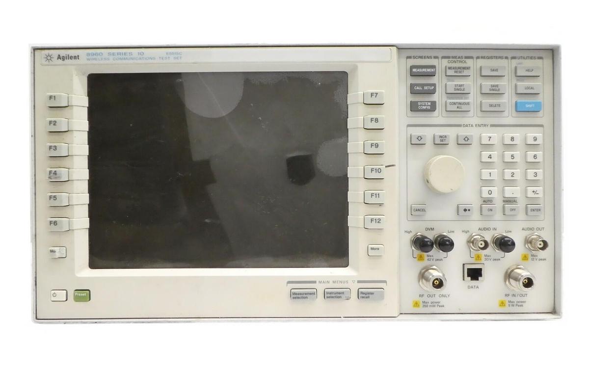 Used Agilent E5515C Wireless Communications Test Set 8960 SERIES 10 No Power Untested