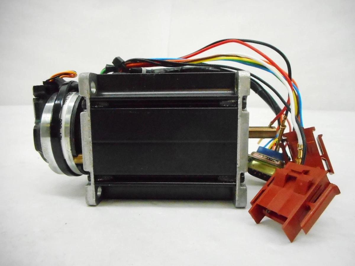 Used Emoteq QB02300-T04-HBE Brushless Servo Motor Lot of 2 Used
