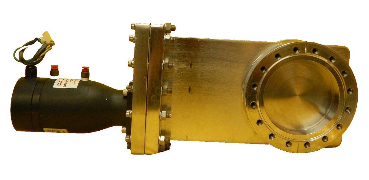 Used Nor-Cal Products 11222-0400R UHV Pneumatic Linear Gate Valve Working Surplus