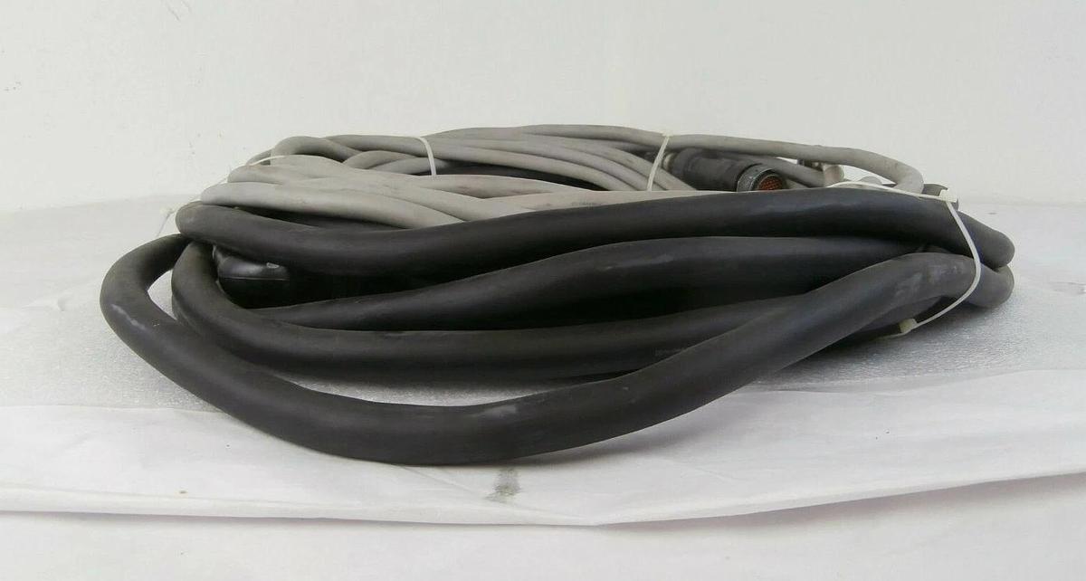 Used Shimadzu Turbomolecular Pump Cable Set 15M 262-78491-15V2 263-11088-15V1 Working