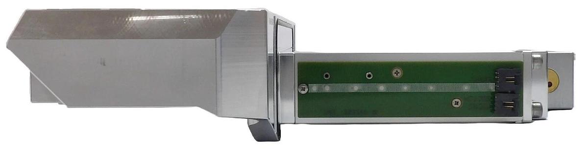 VAT 0340X-CA24-BXB1 300mm Pneumatic Chamber Slit Valve New Surplus