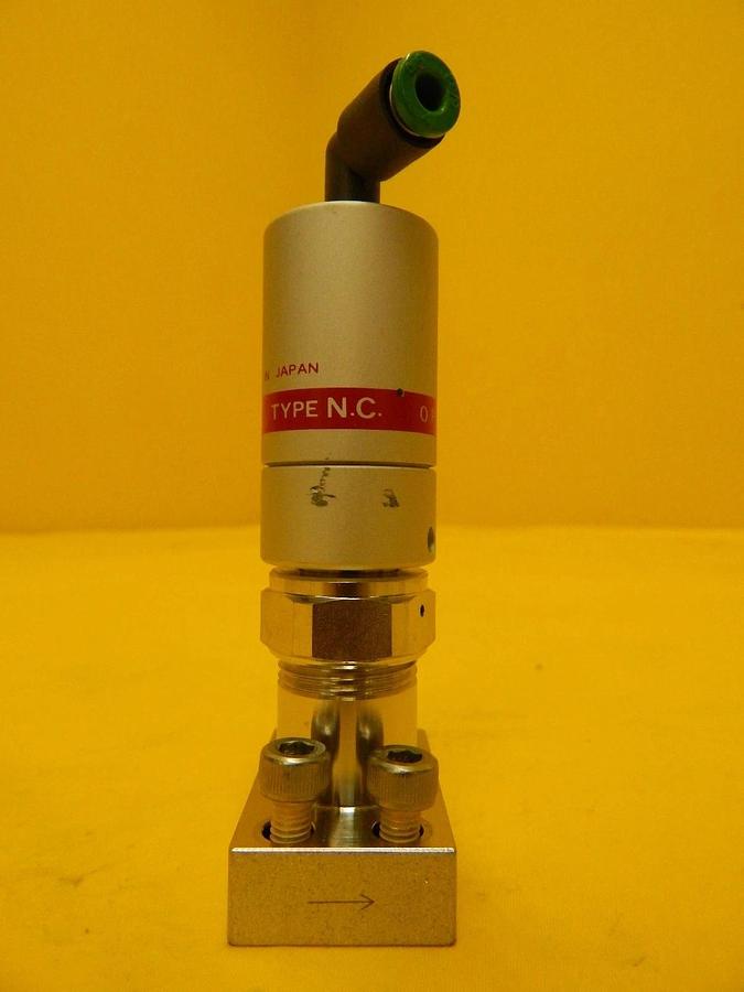 Used Fujikin 053801 Pneumatic Valve Normally Closed 316L-P Lot of 5 Used Working