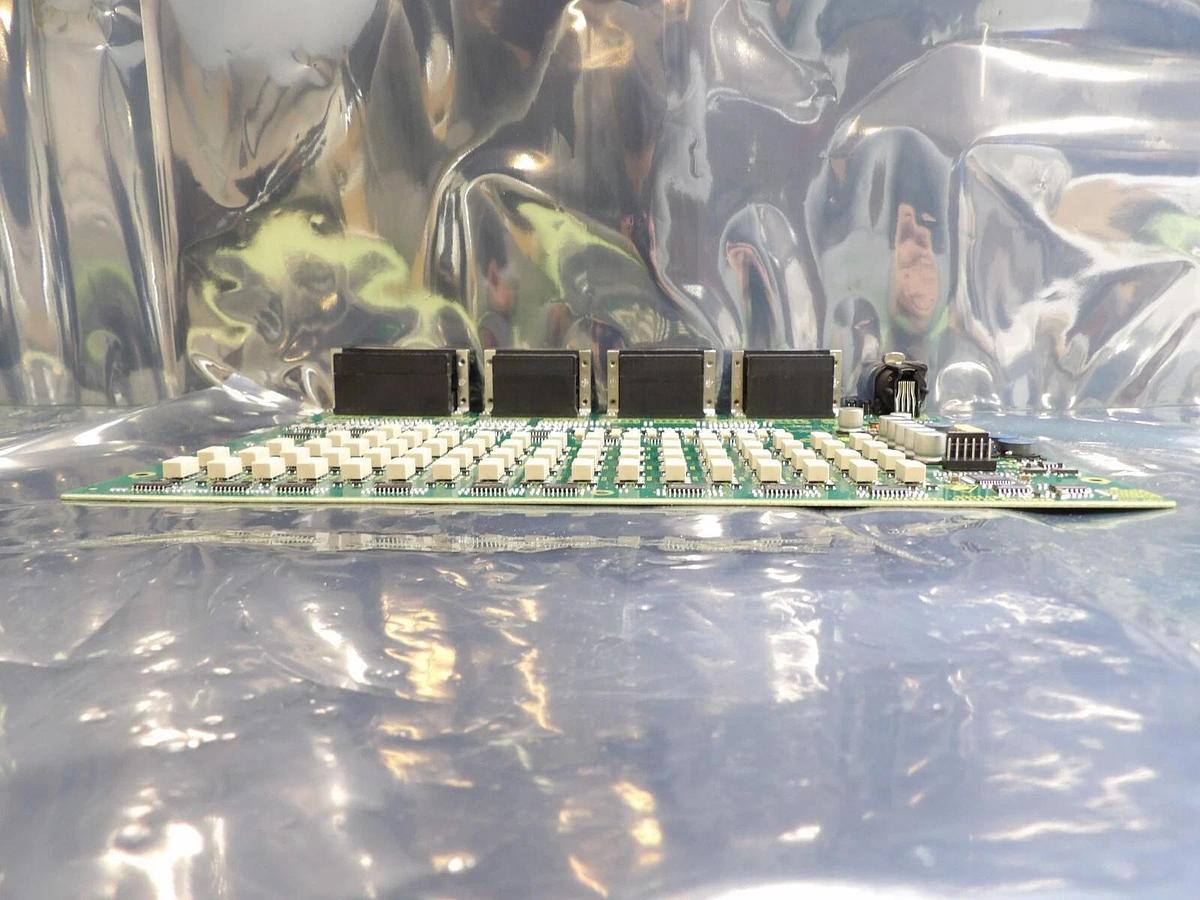Used Edwards D37902205 ISS B Interface PCB Board Assembly Working Spare