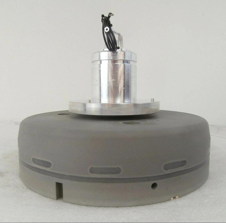 Used Novellus Systems 02-258524-00 300mm Heater Pedestal 0225852400 Working Surplus