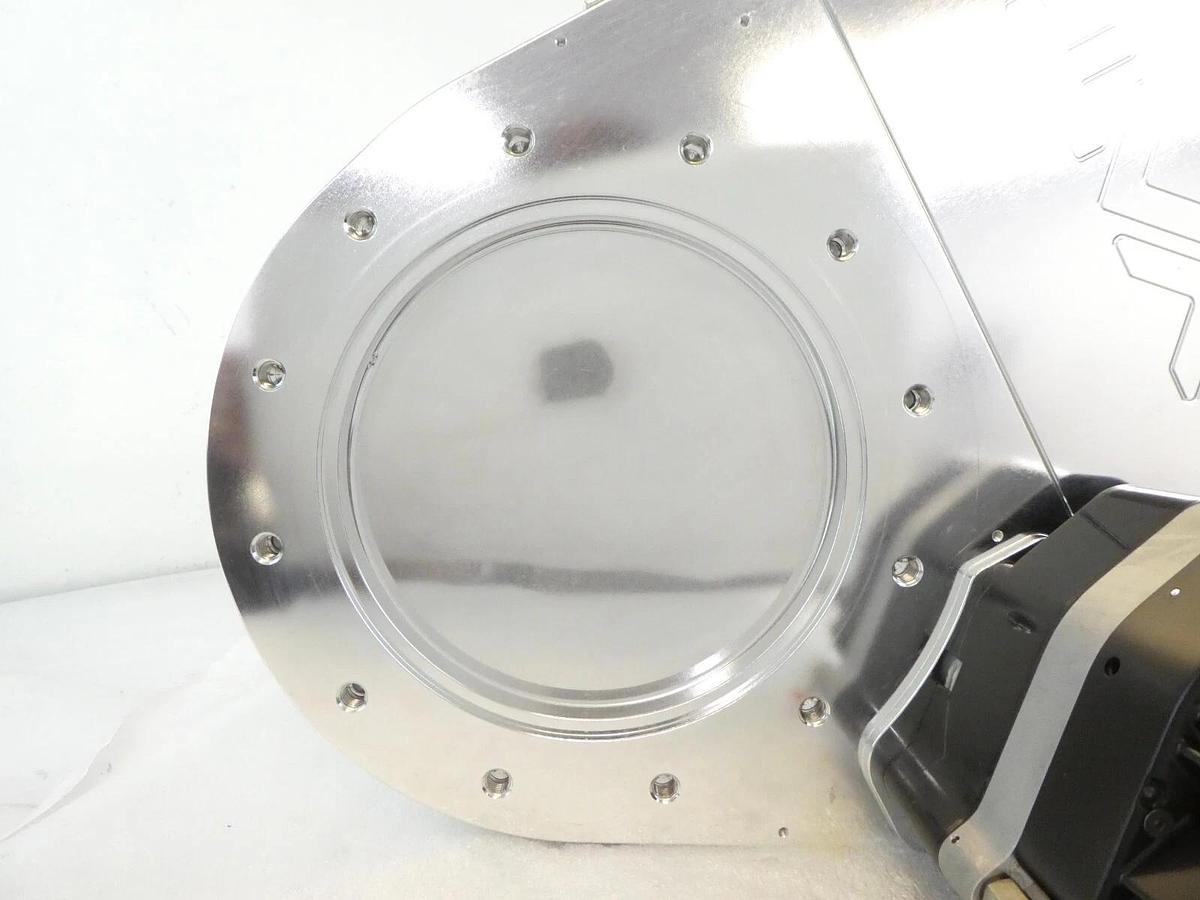 Used VAT 65046-PA52-AIW2 Pendulum Control & Isolation Gate Valve Series 650 Working