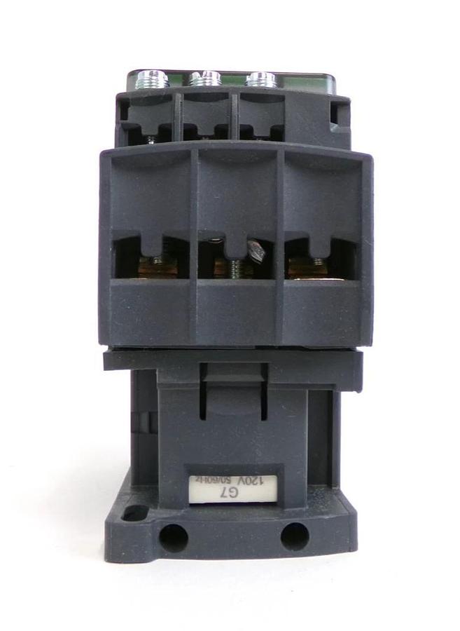 Schneider Electric LC1D326G7 Contactor LC1D TeSys Deca Reseller Lot of 4 New