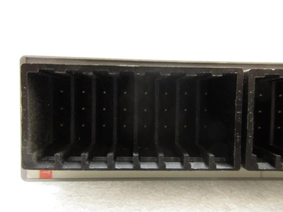 Used Yamatake SAB10-TA16J5A Smart Distributed System Nitto Denko MA3000-II Used