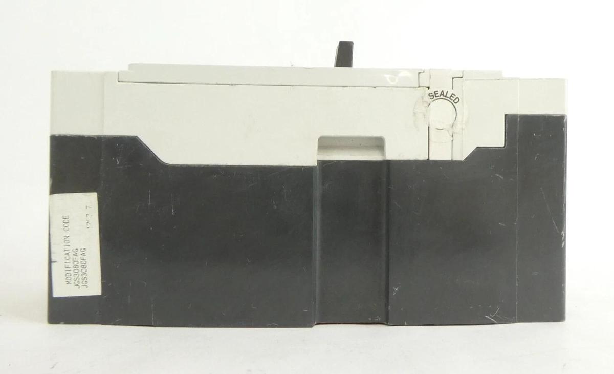 Used Eaton JGE3250NN Industrial Circuit Breaker J250S J250E Lot of 2 Working