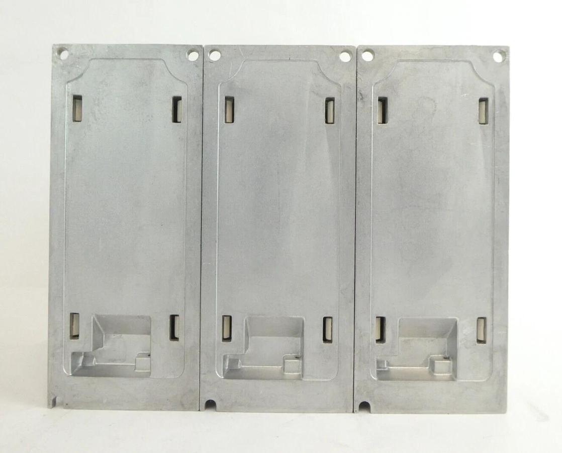 Used Yaskawa Electric SGD7W-1R6A30AY0810A MP3300i Servo Drive SERVOPACK Lot of 7