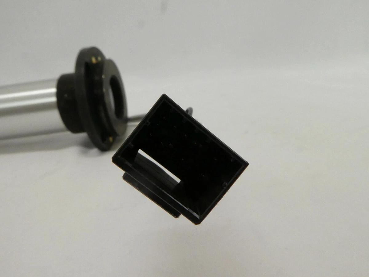 Used Hamamatsu H8008 PMT Photo Multiplier Tube Nikon Precision NSR Working