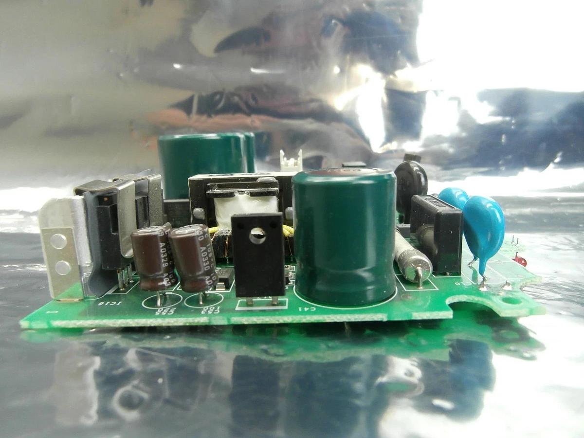 Used Yaskawa Electric SGDH-CB01AA-T Servo Drive Power/Interface PCB DF9203769-A0 Used