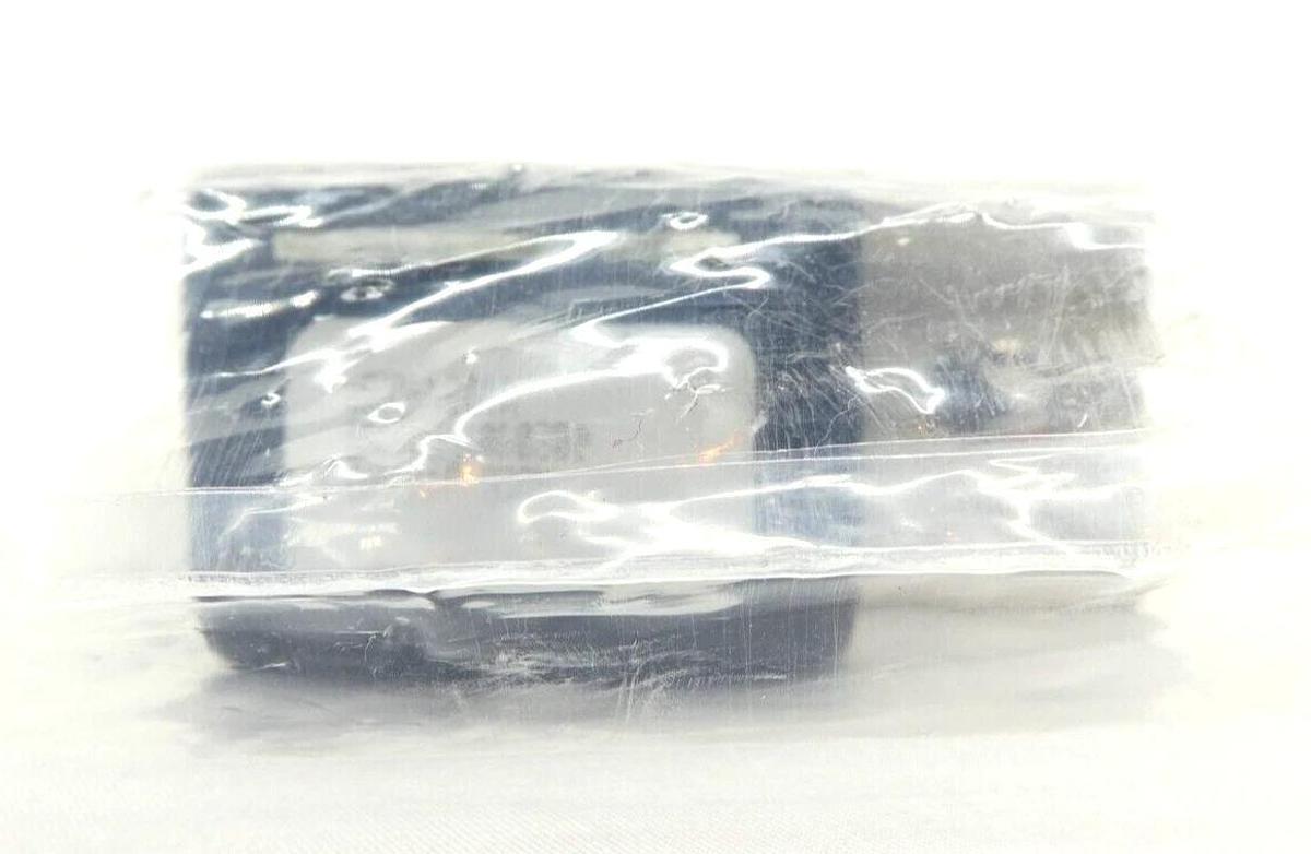 UNIT 1201-100003 Mass Flow Controller MFC UFC-1201A 10 SCCM O2 707-098570-104