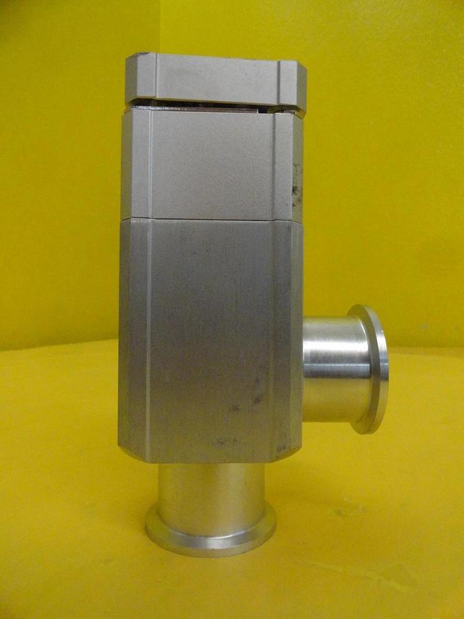 Used SMC XLAQ-40-X925 Vacuum Angle Isolation Valve TEL 3D80-002107-V1 Used Working