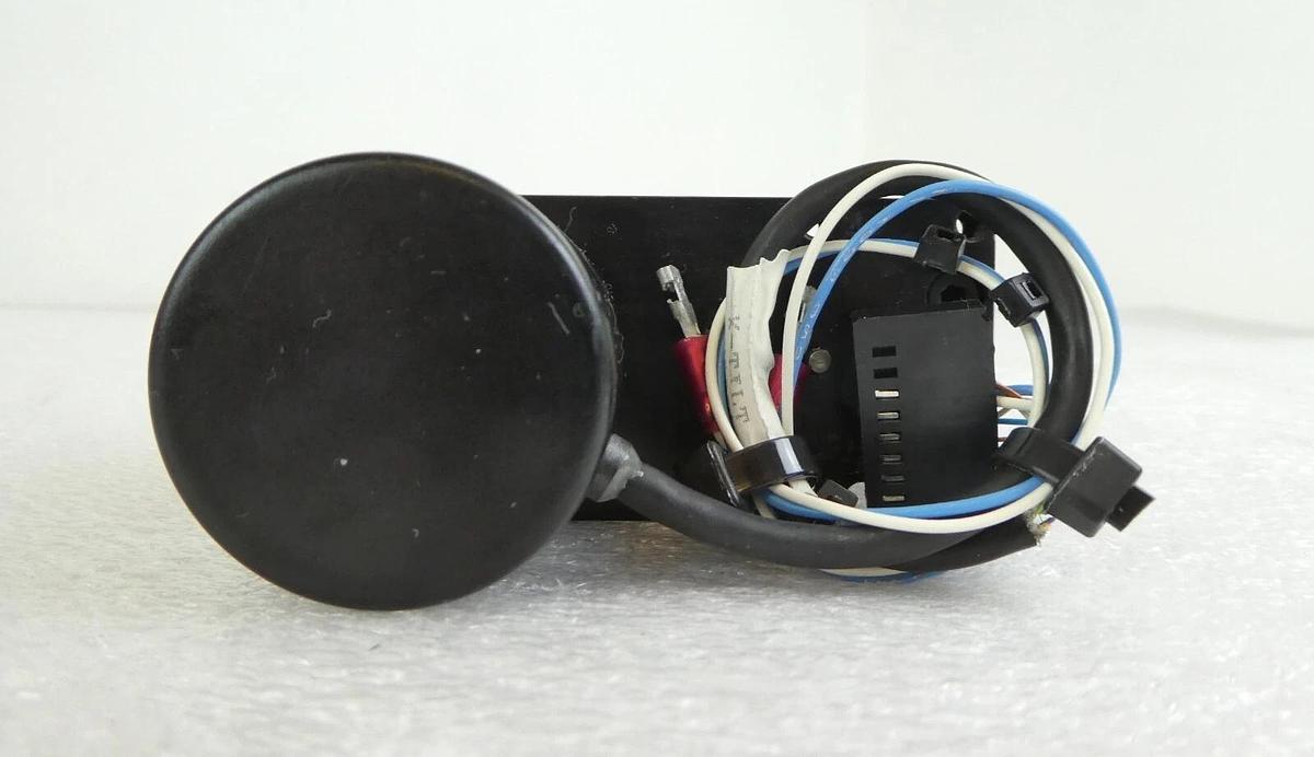 Used Heidenhain ERO 1421.8040-1500 Bright Light Sensor Encoder Lot of 2 Working