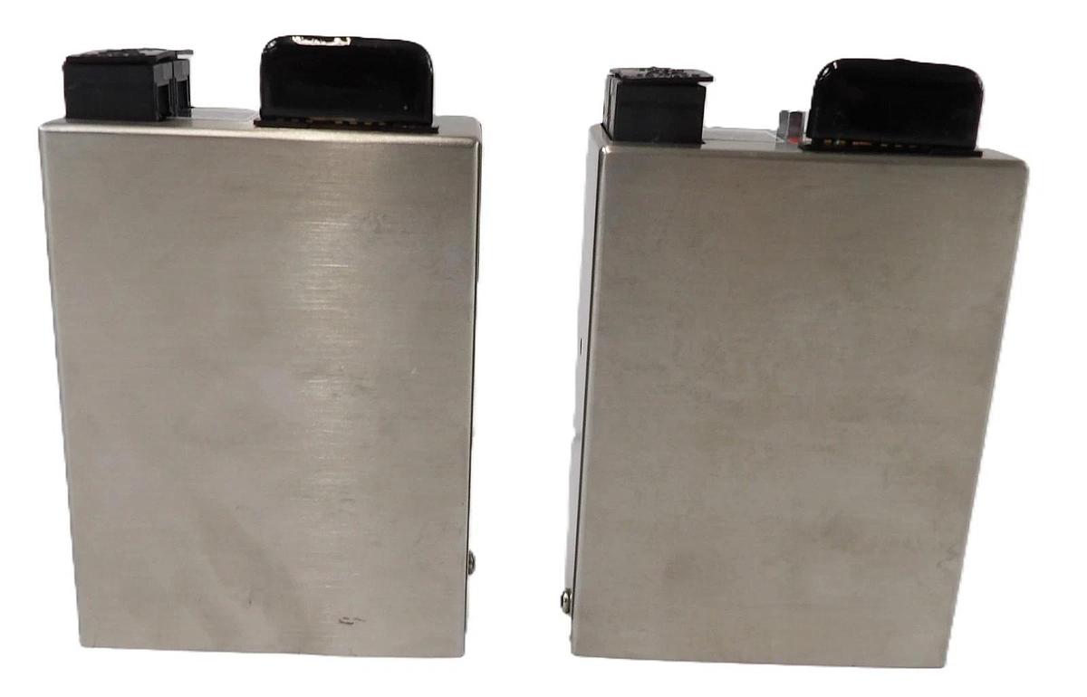 Used UNIT Instruments UFC Mass Flow Controller MFC UFC-8165 UFC-9861 Lot of 9