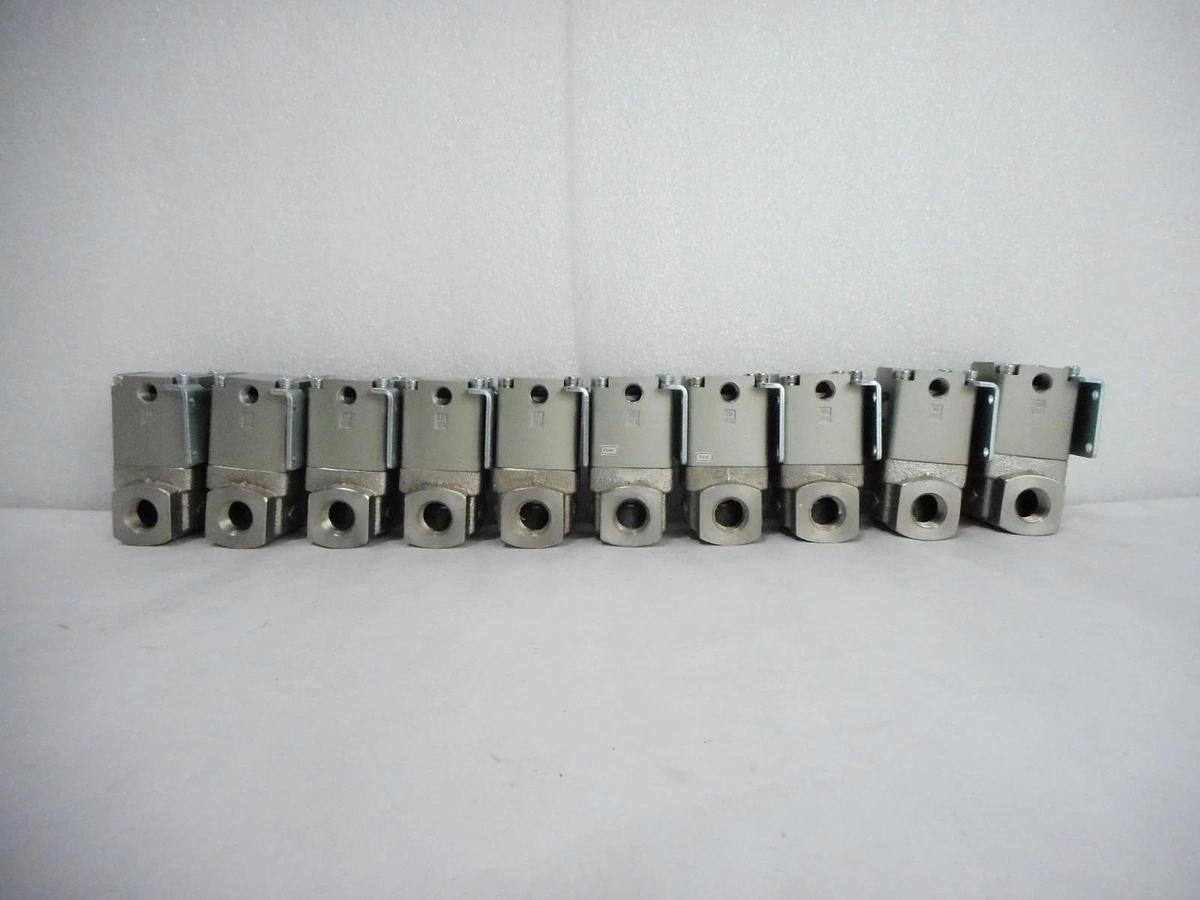 SMC VNC204A-10A-B Coolant Valve Reseller Lot of 10 New