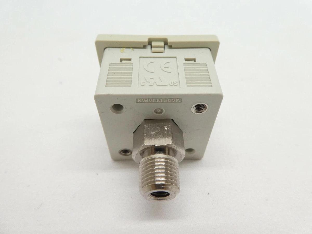 Used SMC ZSE30-01-65-M Vacuum Pressure Switch ZSE30 Lot of 40 Working Surplus