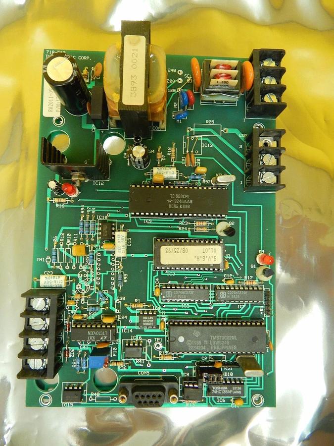 Used Thermalogic 718-562 Fluid Temperature Station Board PCB SVG 121-188 Used