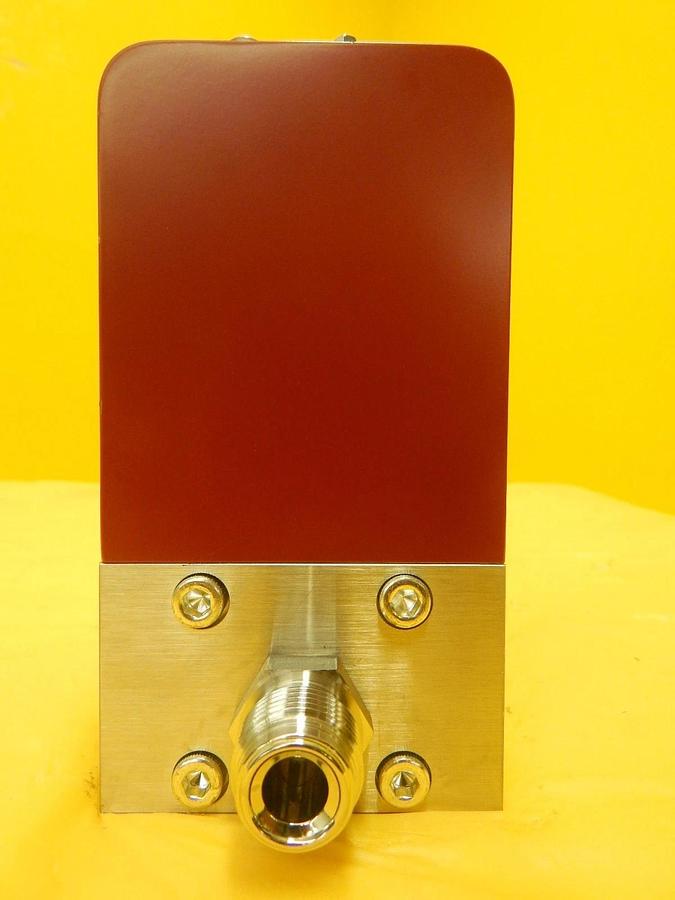 Used Horiba STEC SEC-4600M Mass Flow Controller SEC-4600 50 SLM H2 Used Working