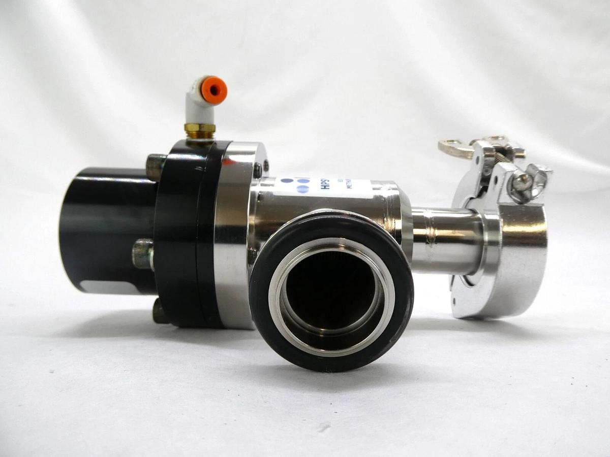 Used MKS Instruments UHV-25-AKK-ENVN Pneumatic Angle Valve AMAT 3870-04136 Working