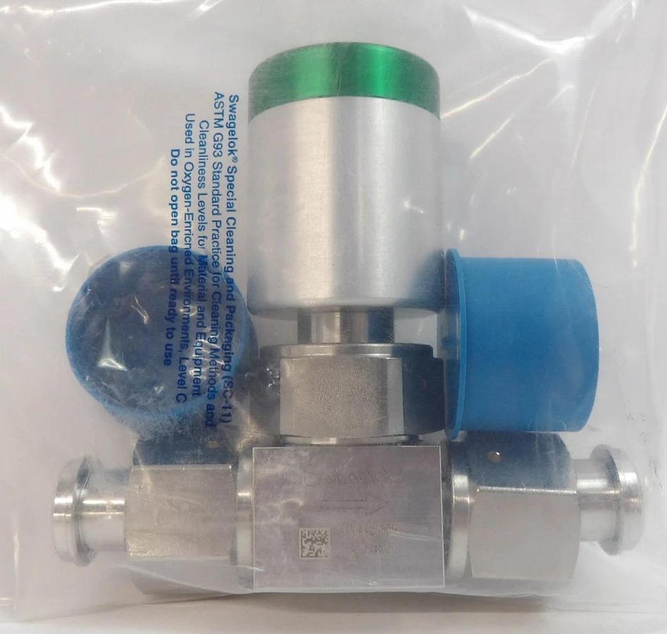 Swagelok 6LV-DFFR8-0 Diaphragm Valve lot of 2 New