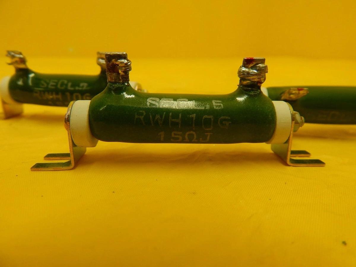 Used Akira Seiki RWH20G 10ΩJ RWH10G 15ΩJ 0.1Ω Compact Resistor Reseller Lot of 9 Used
