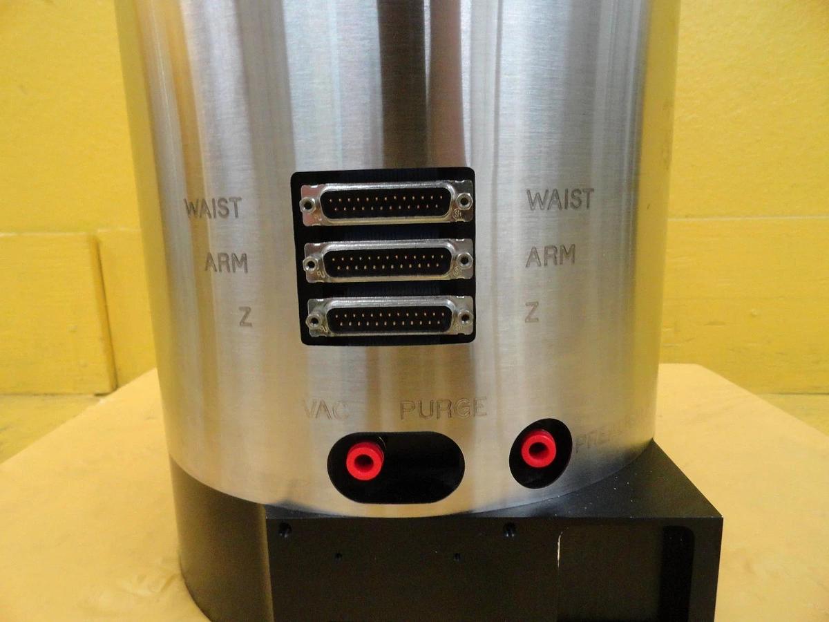 Used Newport 35-3700-1425-18 Wafer Handling Robot AMAT 0190-22248 Working Surplus