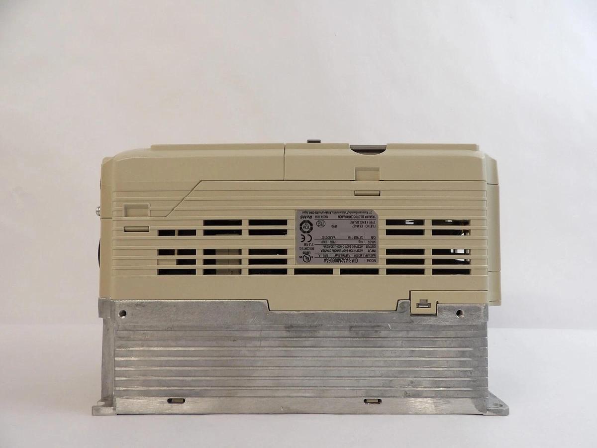 Used Yaskawa CIMR-AA2M0030FAA Digital Operator Inverter AC Drive A1000 Working Spare
