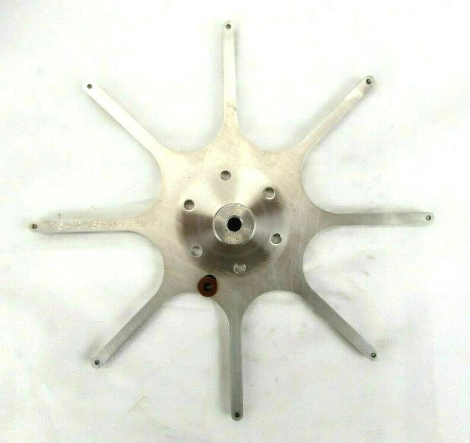 Used Lam Research 715-704170-001 Wafer Chuck Lift 715-704169-001 FPD Continuum Spare
