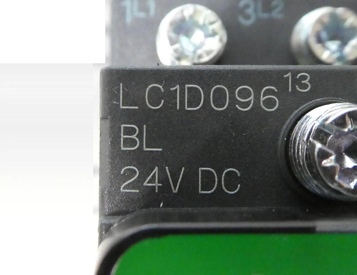 Schneider Electric LC1D96 3-Pole IEC Contactor Reseller lot of 20 New Surplus