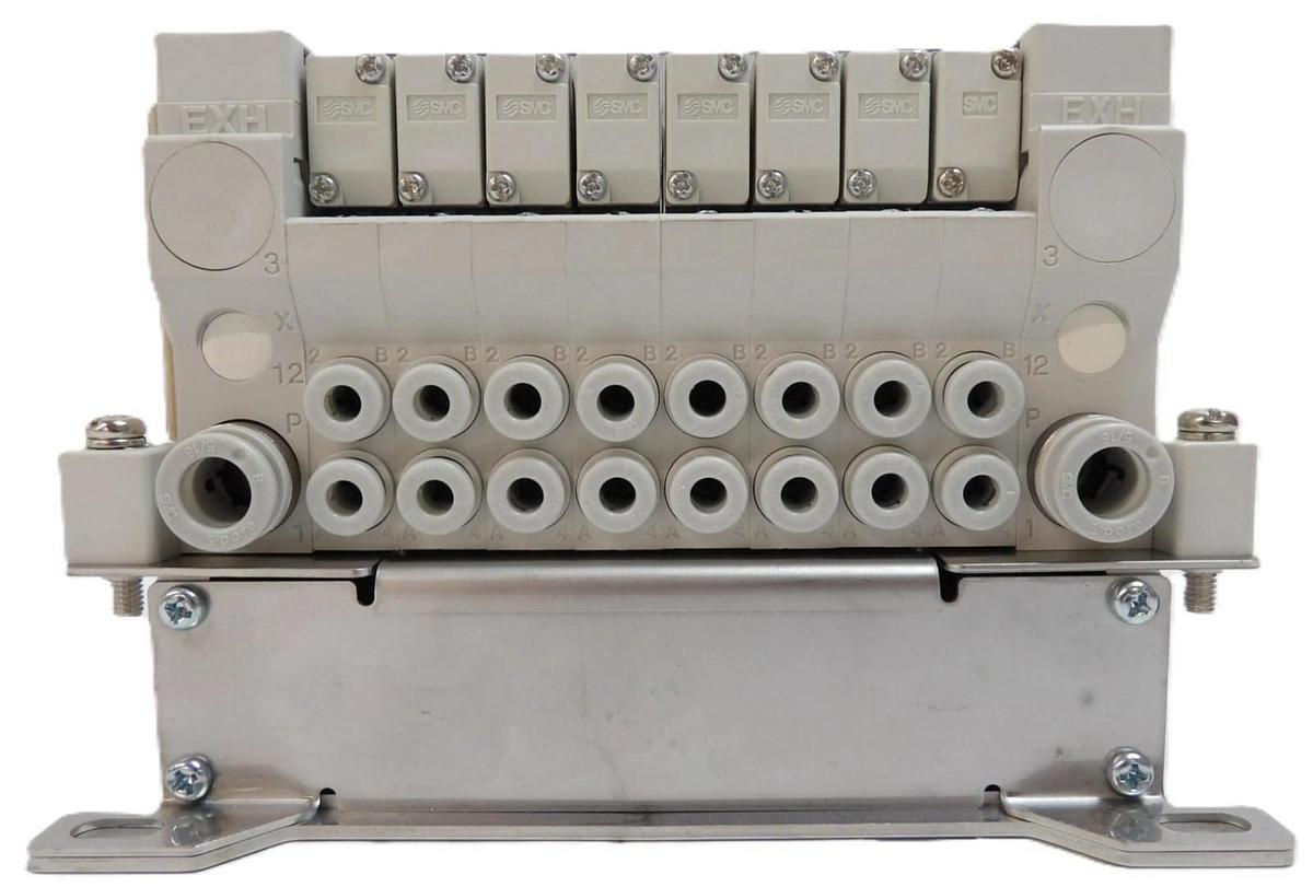 SMC VV5Q11-08-DU801 8-Port Pneumatic Manifold ASM 1104-045-01 New Surplus