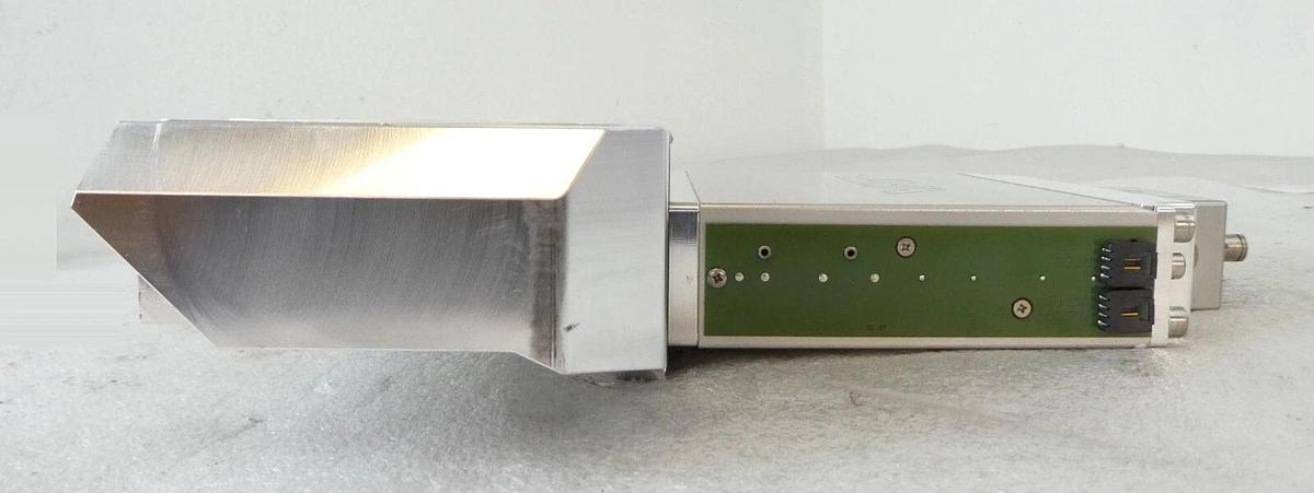 Used VAT 0340X-CA24-BMO1 300mm Slit Valve AMAT Applied Materials 0190-22280 Working