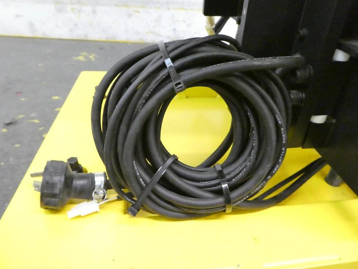 Used Sinfonia Technology SCE92100127 Dual Arm Wafer Handling Robot Untested Spare