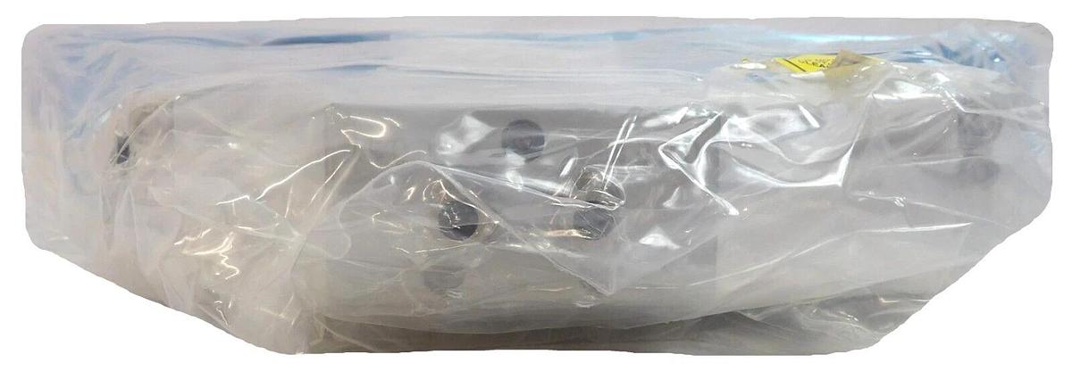 VAT 0340X-CA24-CJY1 Rectangular Insert MONOVAT Slit Valve New Surplus