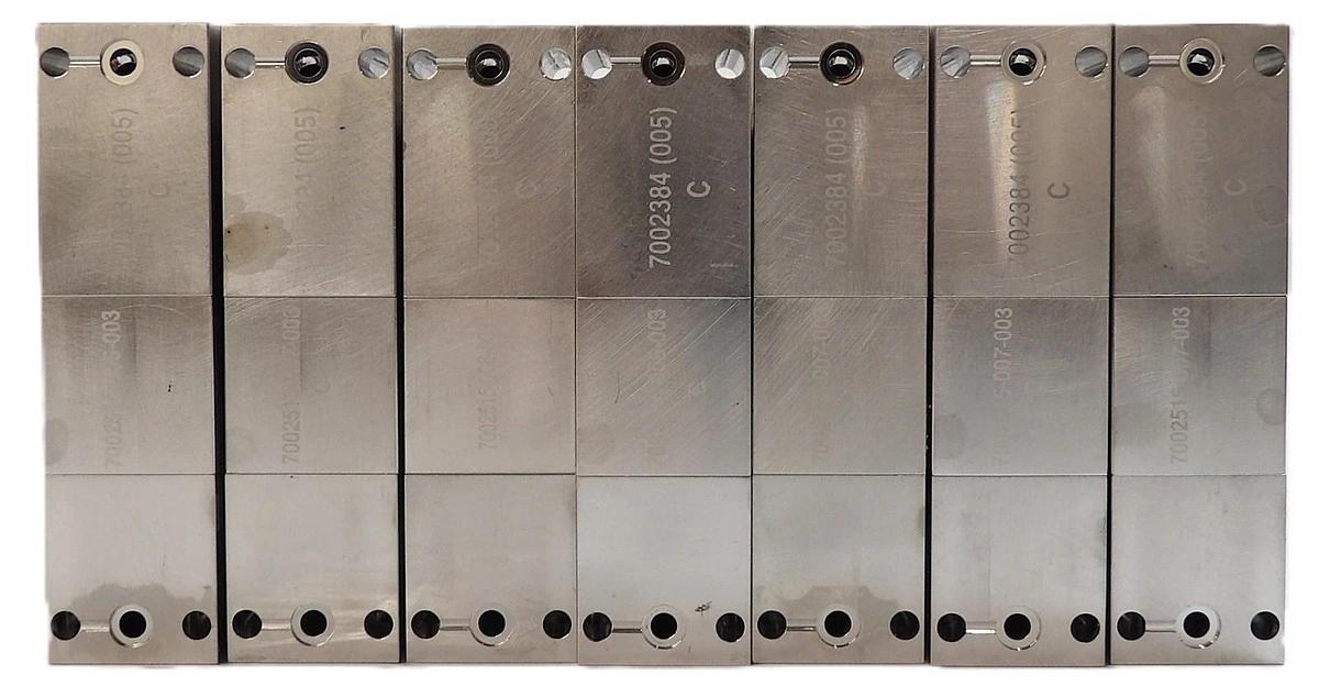 Used Brooks GF Series Mass Flow Controller MFC GF125C Lot of 7 Spare
