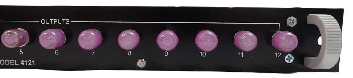 Used Dytran Instruments Model 4121 Accelerometer 12 Channel Power Unit Working