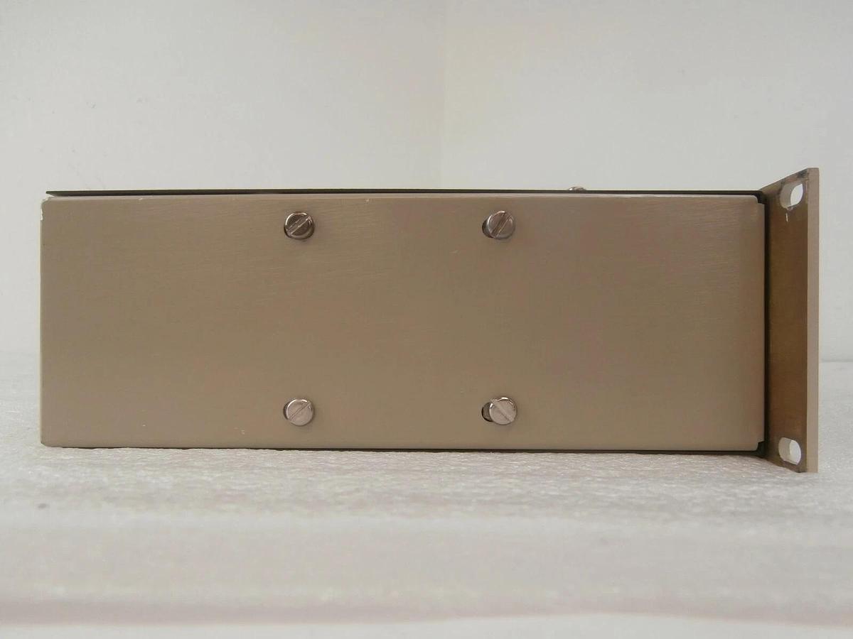 Used Varian Semiconductor VSEA F6323001 842 Vacuum Ionization Gauge Controller Spare
