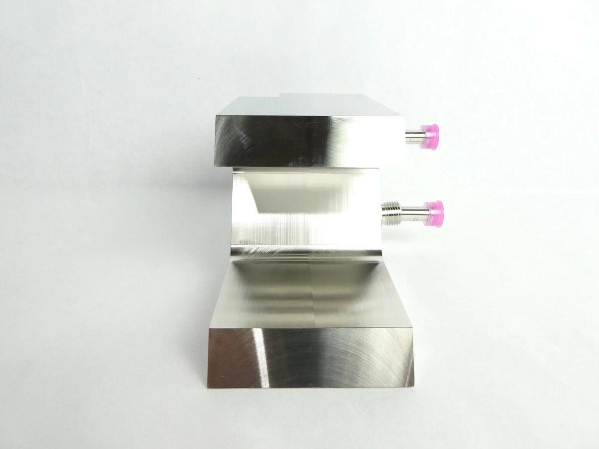 TEL Tokyo Electron 1810-250052-11 Upper Gas Block P1(A-RDC) New Surplus