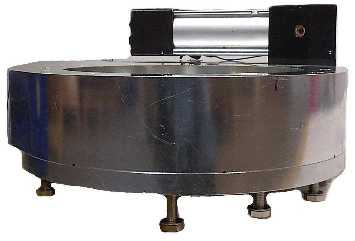 Used VAT 92548-PA21-AAE1 Pneumatic Pendulum Valve Assembly Aluminum Working Surplus