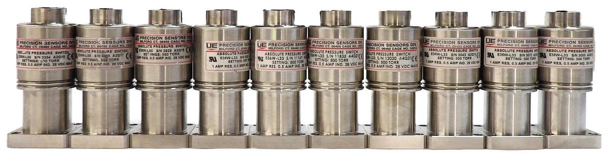Used UE Precision Sensors E36W-L33 E36W-L50 Pressure Switch Lot of 10 Working